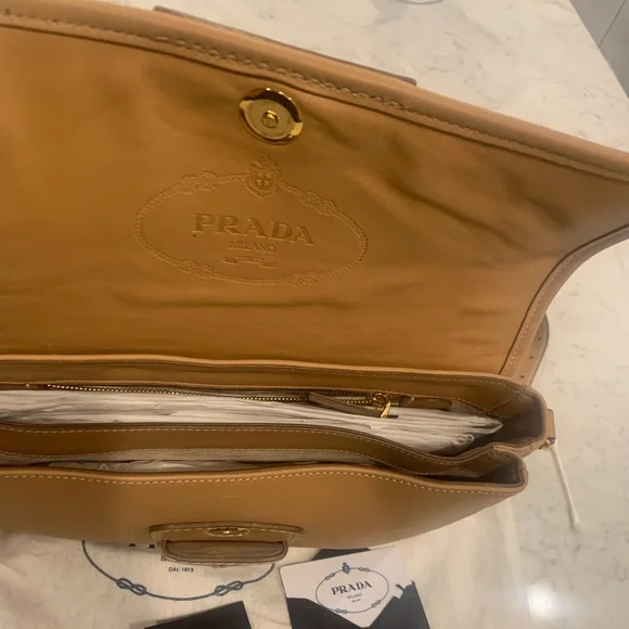 REAL Prada Pattina Crossbody - Picture 3 of 3